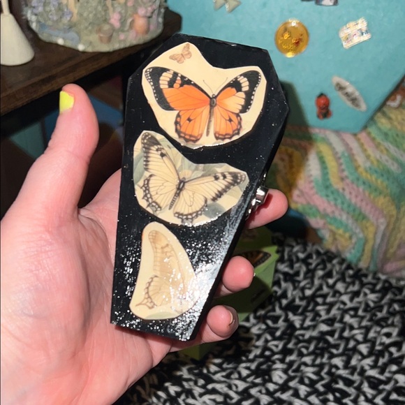 Butterfly Design Decorative Accents - Purple, Green (black sold) - Picture 7 of 9